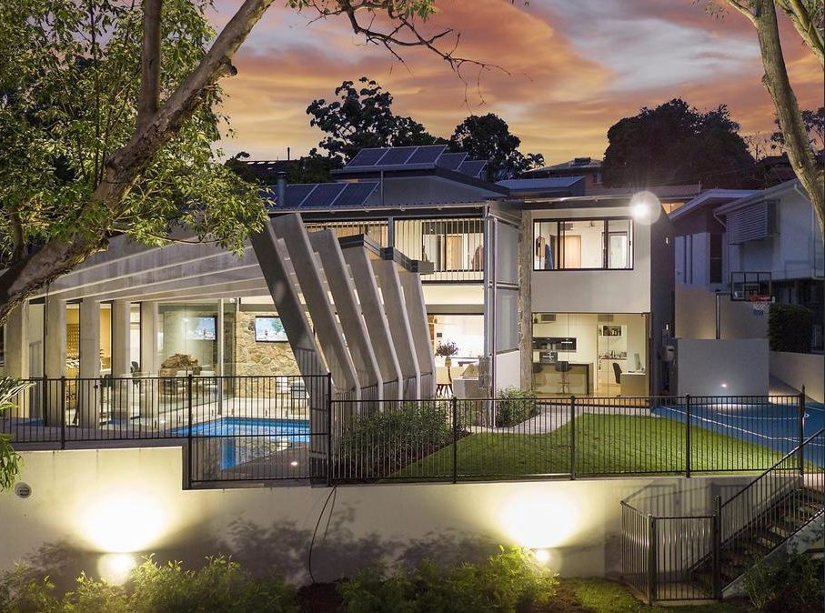 Indooroopilly Residence